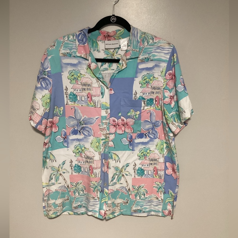 Alfred Dunner Shirt Hawaiian Beach Pastel Button Up Size 12 Short Sleeved Floral
